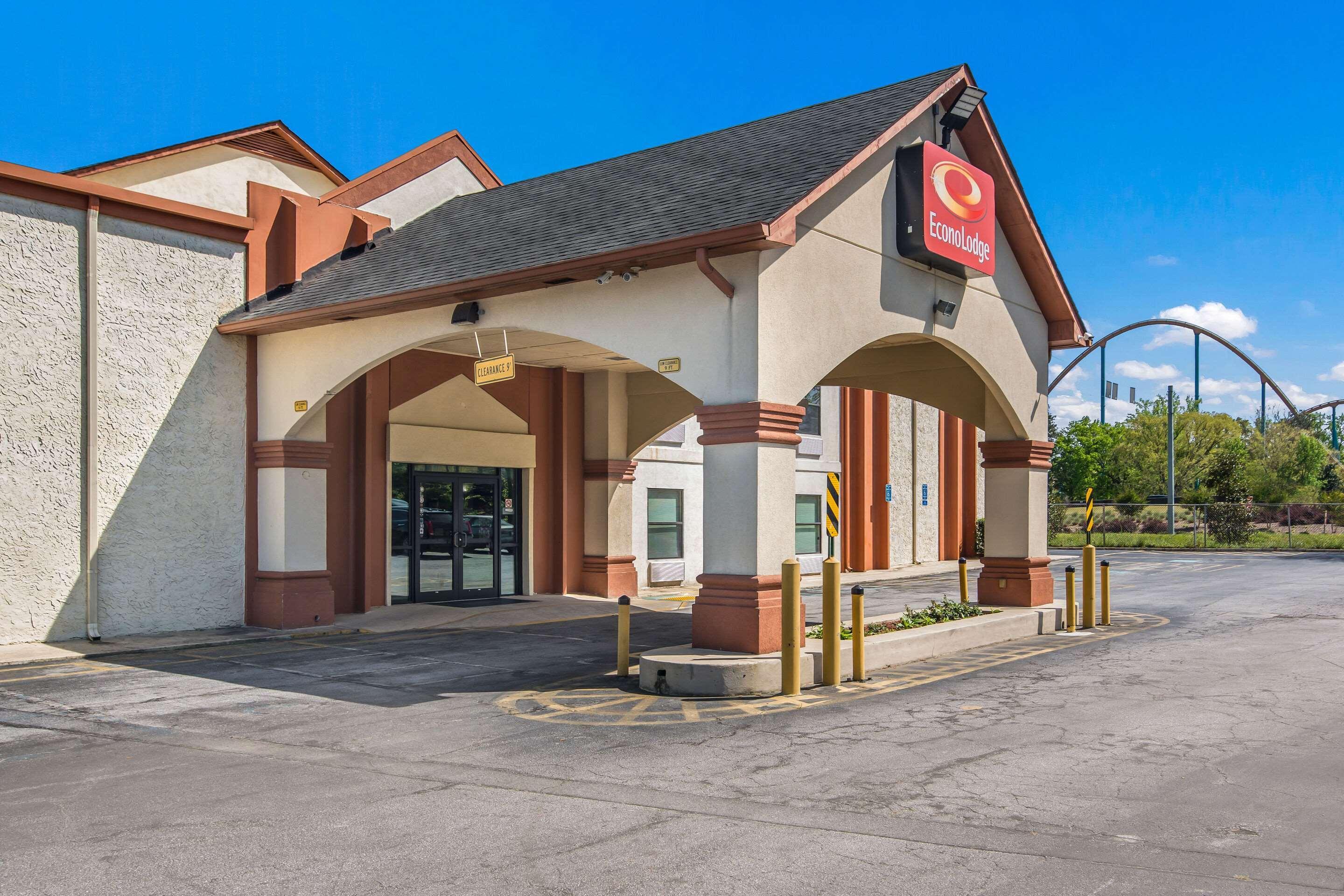 Econo Lodge At Six Flags Austell Kültér fotó